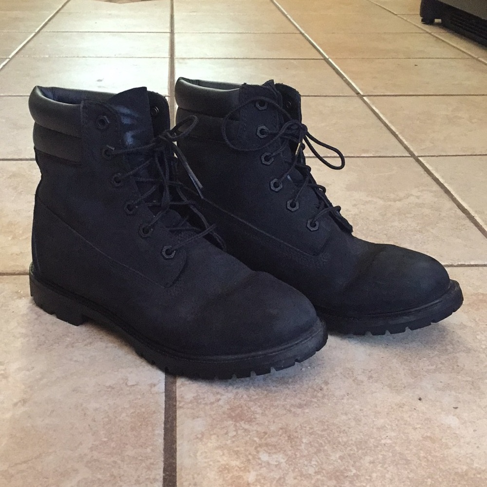 Black Women’s 6” Waterproof Timberland Boots